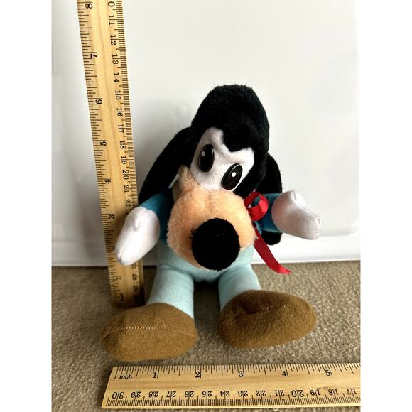 Vintage 1984 Disney Mickey's Christmas Carol Goofy Plush - Picture 4 of 6